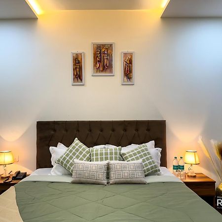 Guru Sadan A Luxe Stay Ayodhya Экстерьер фото
